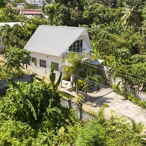  Chalet Ocean Bird & Wanita's Self Catering Seychellen